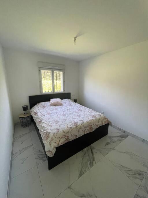 Bel Appartement Avec Parking Cabannes Esterno foto